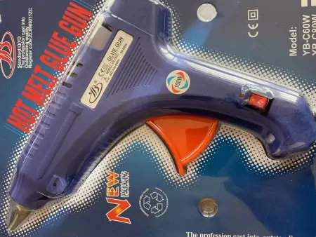 Pistol lipit 100W pentru batoane silicon 4299      -2 Pistol lipit 100W pentru batoane silicon 4299      -2