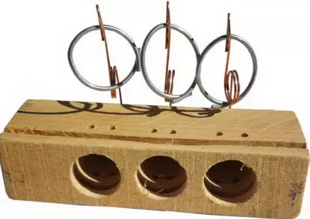 Cursa soareci din lemn cu trei gauri-1