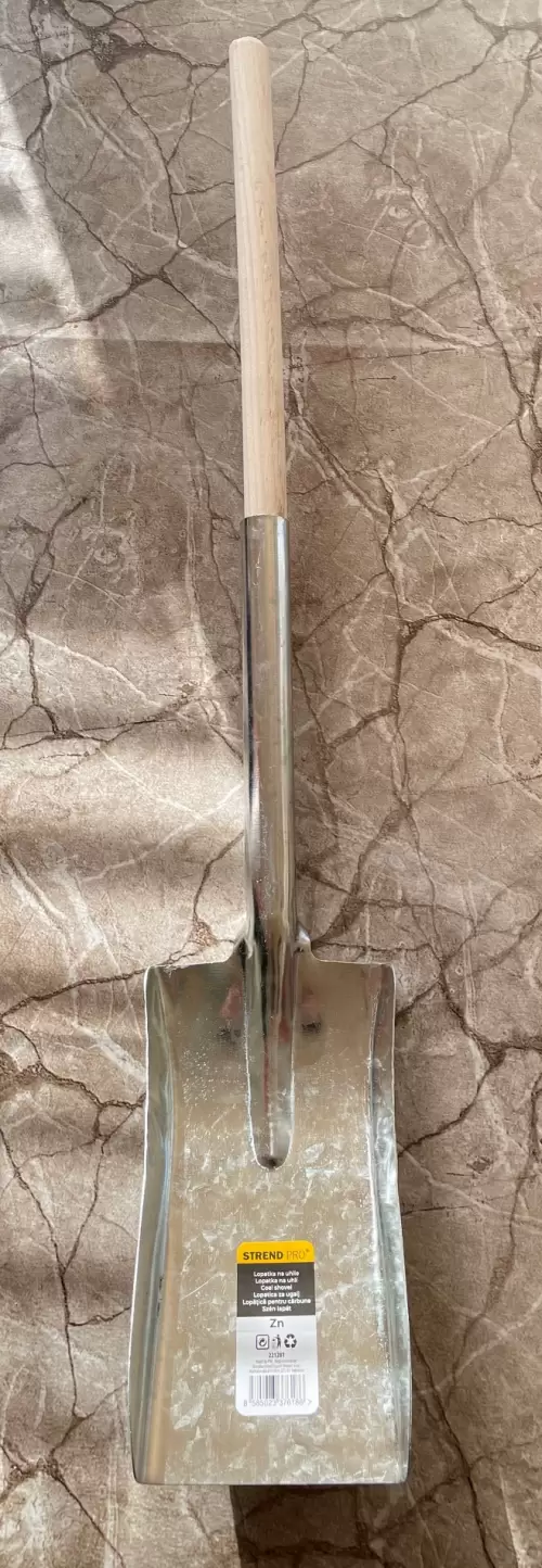 5-Lopata-jar-cu-coada-de-lemn--64cm