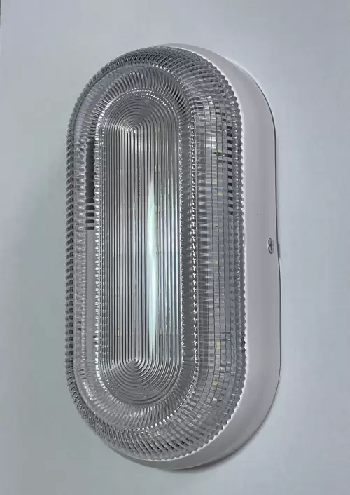 10-Lampa-bat-led-oval-alb-transparent-16W-L.R-IP54-1800LM----