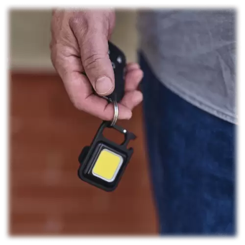 7-Lanterna-led-breloc-reincarcabila-5W-lohuis---