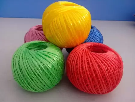 Sfoara rafie rasucita  200gr-1 Sfoara rafie rasucita  200gr-1